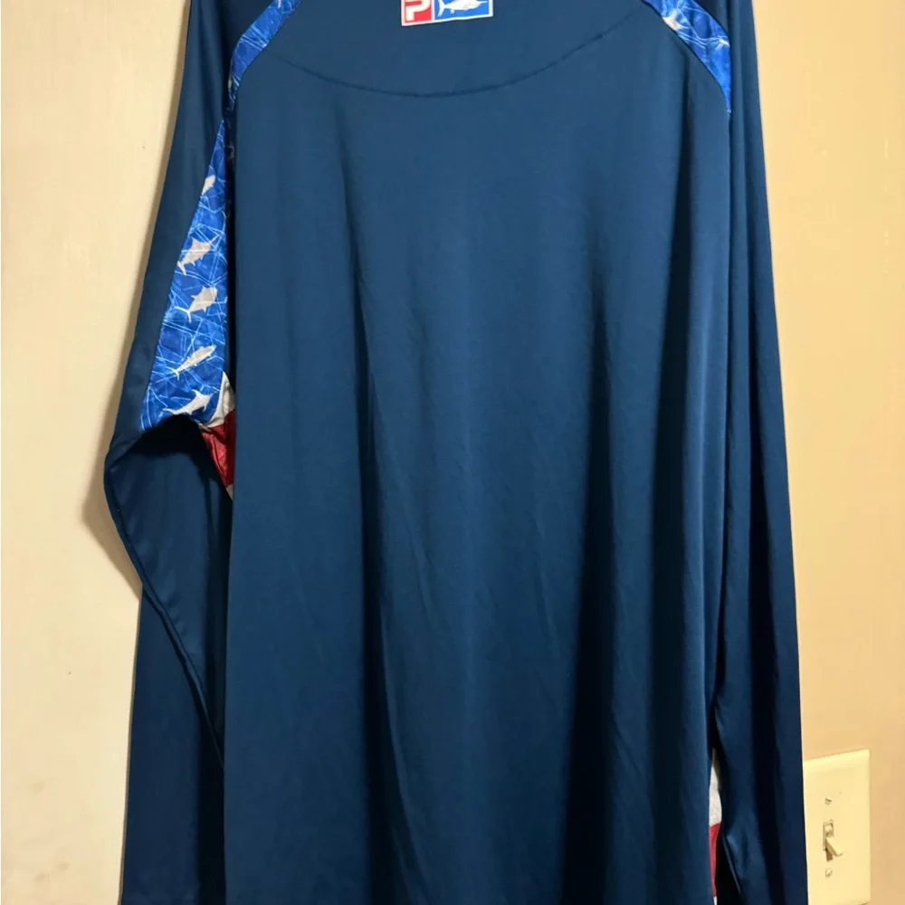 Men’s 2XL performance top - Picture 2 of 3